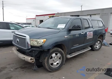 2010 Toyota Tundra Limited 5.7L V8 из США, поврежденный, VIN 5TFBW5F11AX125067
